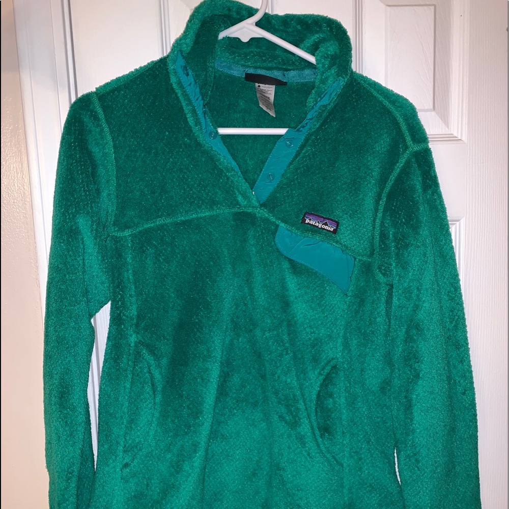Patagonia sweatshirt